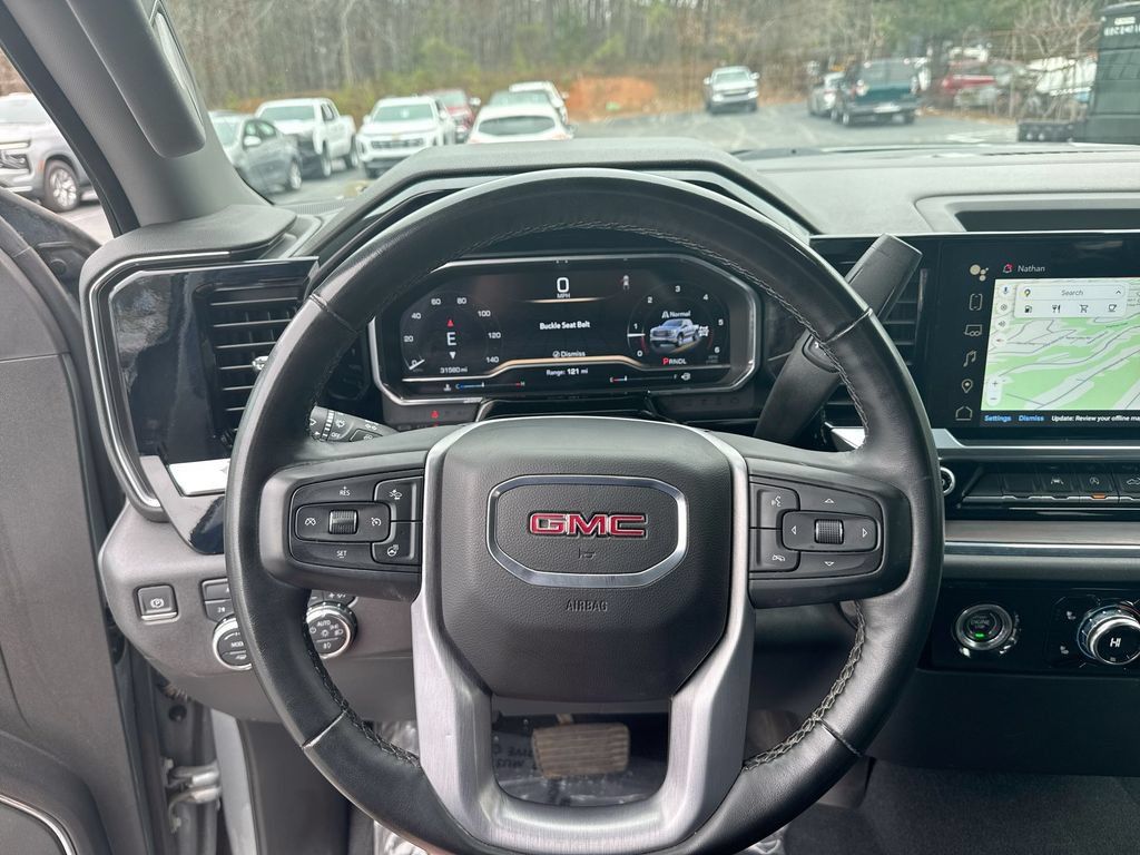 Used 2024 GMC Sierra 1500 SLT AWD/4WD image 16