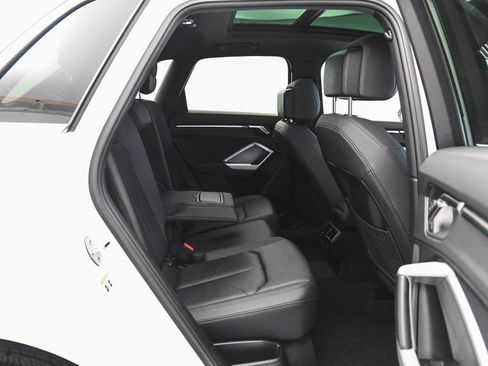 Used 2024 Audi Q3 2.0T Premium AWD/4WD image 33