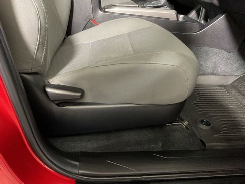 Used 2023 Toyota Tacoma SR5 image 33