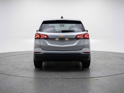 Used 2025 Chevrolet Equinox LT FWD image 7