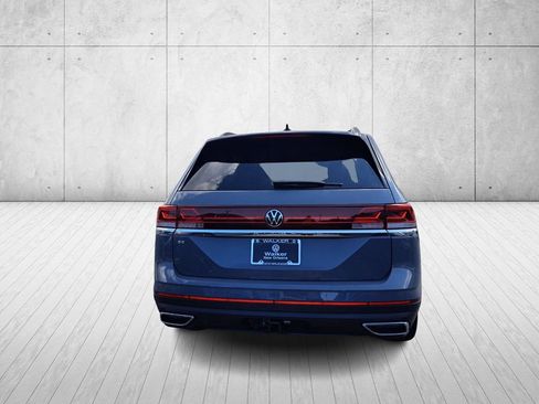 New 2026 Volkswagen Atlas SE image 6