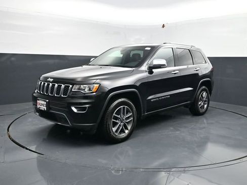 Used 2020 Jeep Grand Cherokee Limited AWD/4WD image 4