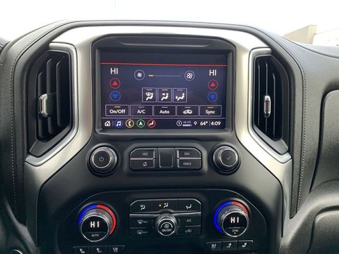 Used 2021 Chevrolet Silverado 3500 LTZ w/ LTZ Convenience Package image 26