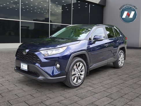 Used 2020 Toyota RAV4 XLE Premium AWD/4WD image 1