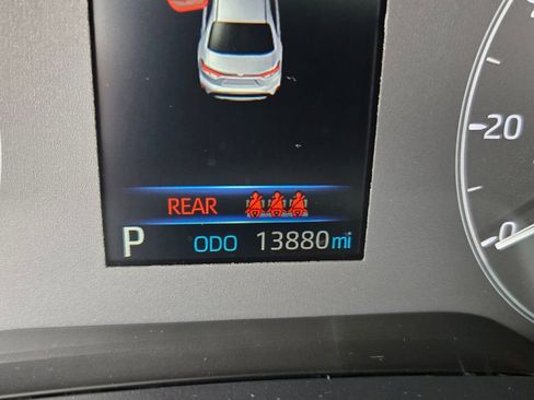 Used 2025 Toyota Corolla LE FWD image 23