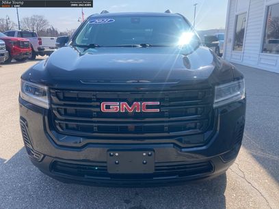 Used 2021 GMC Acadia SLE w/ Elevation Edition