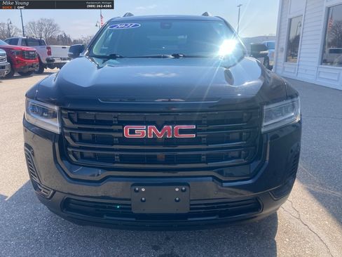 Used 2021 GMC Acadia SLE w/ Elevation Edition AWD/4WD image 2