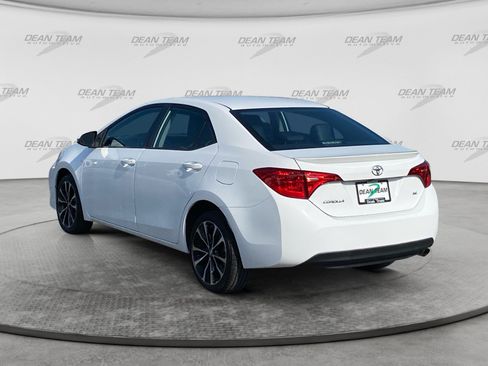 Used 2018 Toyota Corolla SE FWD image 6