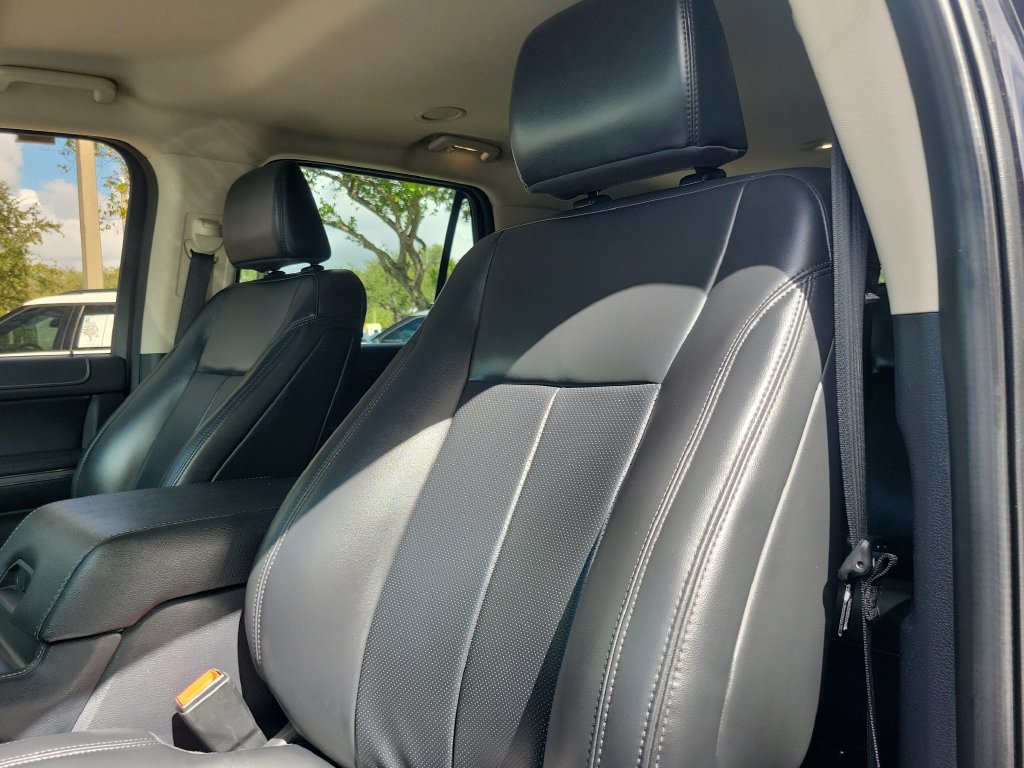 Used 2024 Ford Expedition Max XLT AWD/4WD image 15
