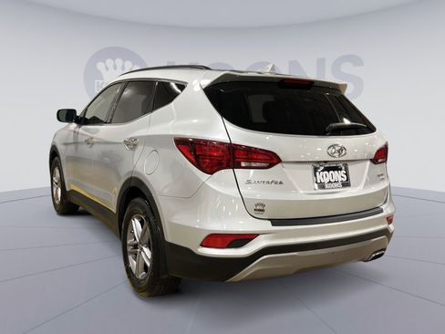 Used 2017 Hyundai Santa Fe Sport image 4