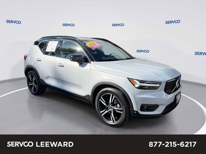 Used 2021 Volvo XC40 T5 R-Design w/ Climate Package
