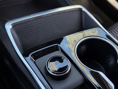 New 2026 Chevrolet Equinox LT image 17