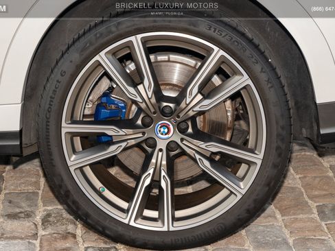 Used 2022 BMW X6 M50i w/ Executive Package AWD/4WD image 44