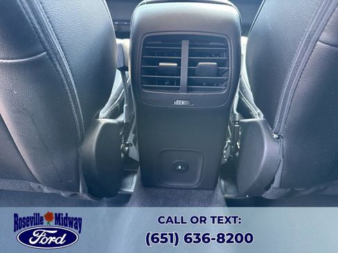 Used 2023 Ford Escape Platinum w/ Premium Technology Package AWD/4WD image 31