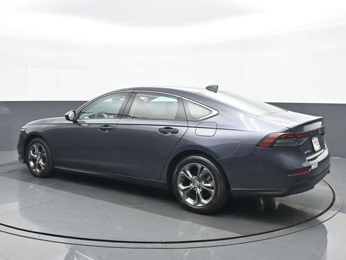 Used 2023 Honda Accord EX image 4