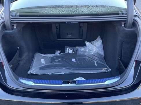 New 2026 Mercedes-Benz S 580 4MATIC Sedan image 9