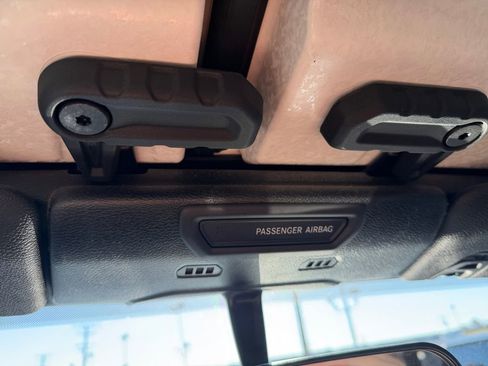 Used 2020 Jeep Gladiator Sport w/ Quick Order Package 24S image 21