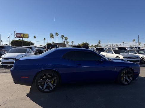 Used 2018 Dodge Challenger SRT Hellcat image 11