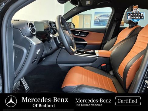 Used 2024 Mercedes-Benz GLC 300 4MATIC image 11
