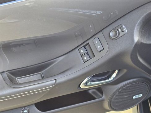 Used 2015 Chevrolet Camaro SS w/ Green Flash Special Edition image 21