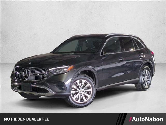 Used 2026 Mercedes-Benz GLC 300 image 1