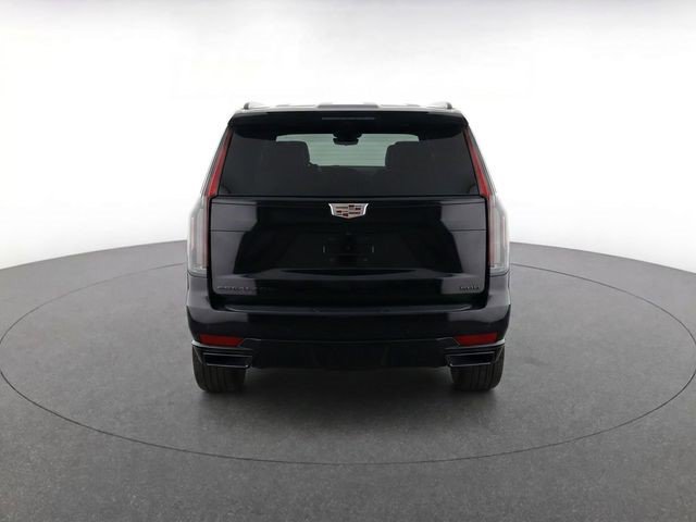 Certified 2024 Cadillac Escalade Sport Platinum w/ LPO, ONYX Package AWD/4WD image 4