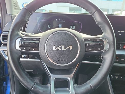 Used 2023 Kia Sportage EX FWD image 19