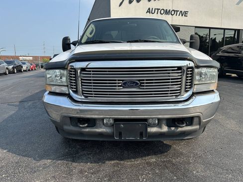 Used 2003 Ford F250 Lariat RWD image 3