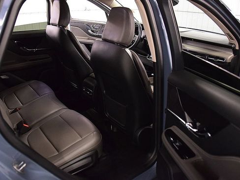 Used 2024 Lincoln Corsair Reserve AWD/4WD image 29