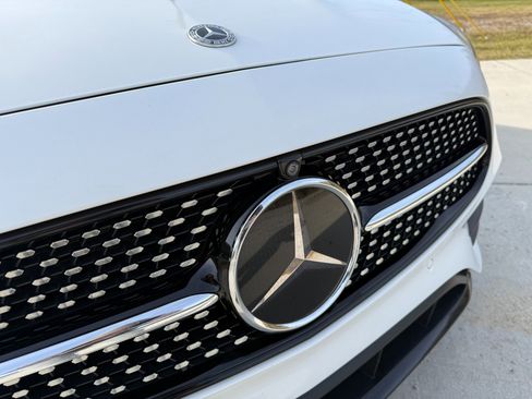 Used 2022 Mercedes-Benz E 450 4MATIC Coupe image 37