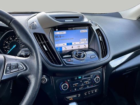 Used 2018 Ford Escape Titanium AWD/4WD image 7