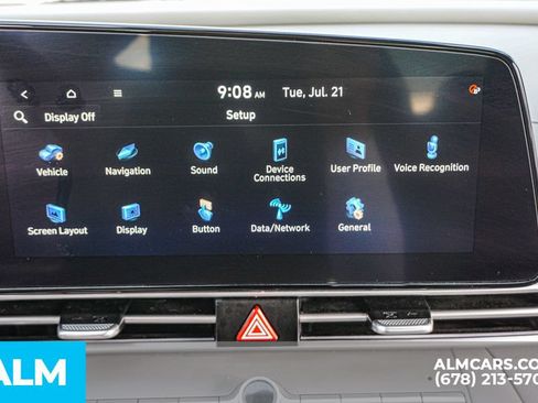 Used 2024 Hyundai Elantra SEL FWD image 33