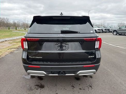 Certified 2025 Ford Explorer Platinum w/ LUX Leather Package image 7