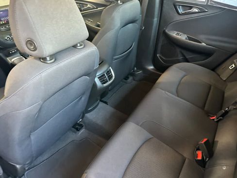 Used 2024 Chevrolet Malibu LT FWD image 5