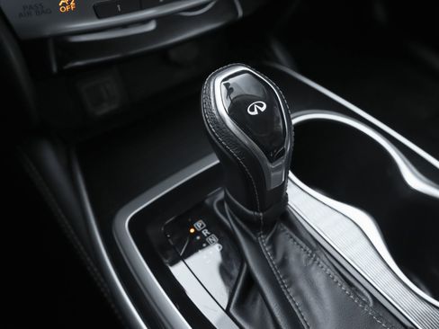 Used 2020 INFINITI QX60 Luxe w/ Essential Package image 17