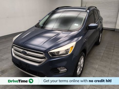 Used 2018 Ford Escape SE w/ SE Sync 3 Package FWD image 1