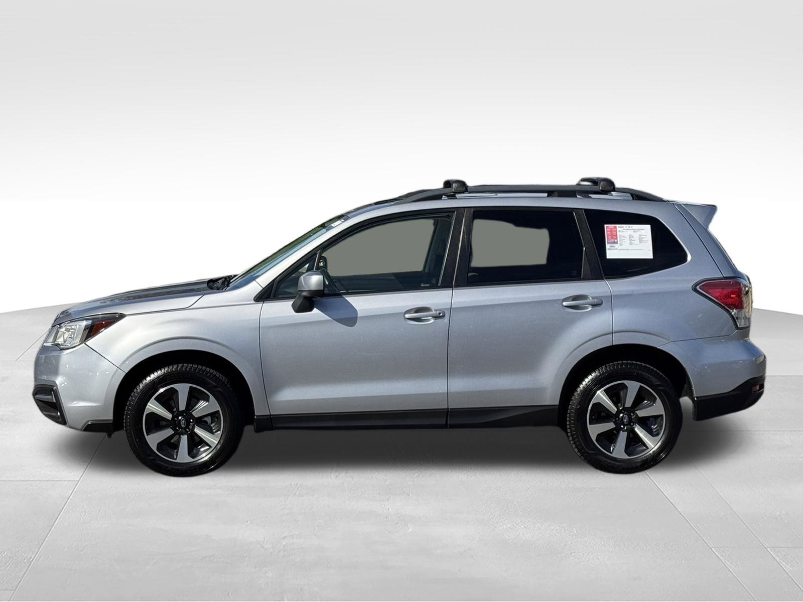 Used 2017 Subaru Forester 2.5i Premium w/ All-Weather Package AWD/4WD image 8