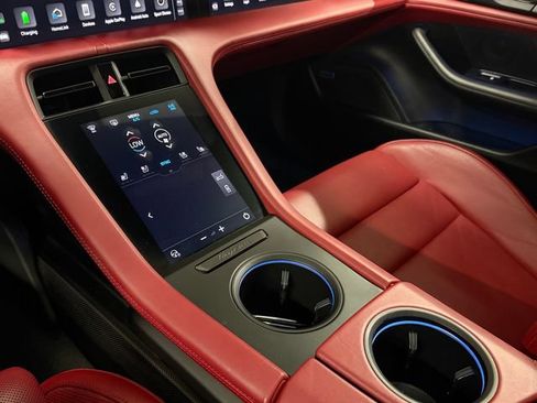 Certified 2022 Porsche Taycan Turbo S AWD/4WD image 20