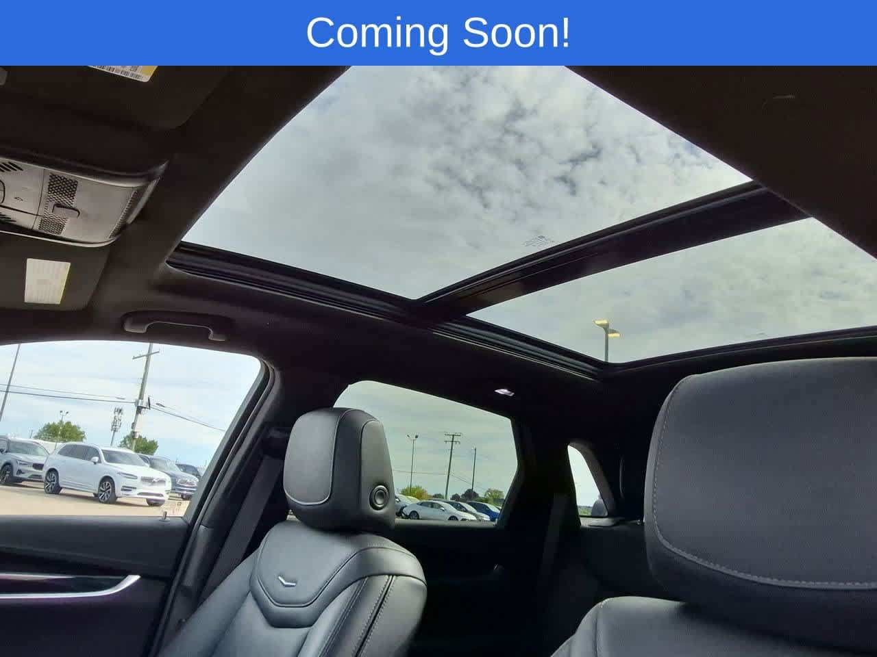 Used 2024 Cadillac XT5 Premium Luxury w/ Technology Package AWD/4WD image 19