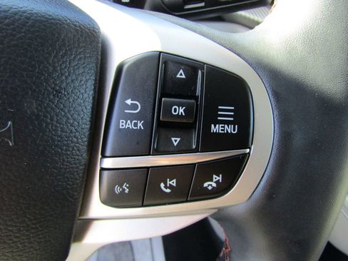 Used 2025 Ford Explorer Active w/ Active Comfort Package AWD/4WD image 25