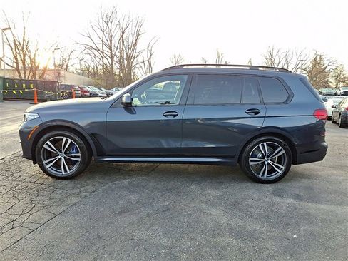 Used 2022 BMW X7 xDrive40i w/ M Sport Package image 8