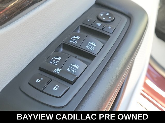 Used 2023 Chrysler Pacifica Limited FWD image 27