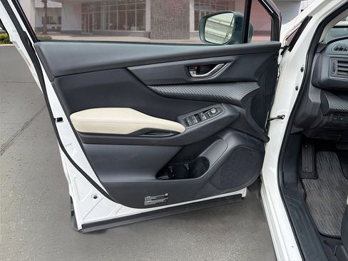 Certified 2023 Subaru Ascent Premium w/ Convenience Package image 24