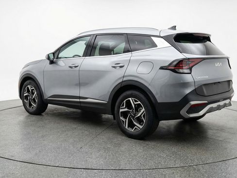 Used 2025 Kia Sportage LX image 6