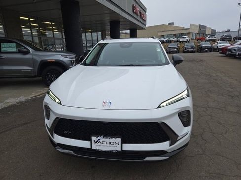 New 2025 Buick Envision Sport Touring image 2