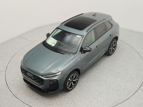 New 2026 Audi Q3 quattro 2.0T AWD/4WD image 16