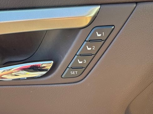Used 2017 Lexus RX 350 FWD w/ Premium Package image 8