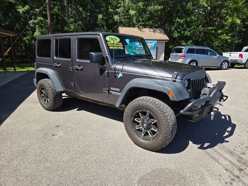 Used 2016 Jeep Wrangler Unlimited Sport w/ Quick Order Package 24S AWD/4WD image 7