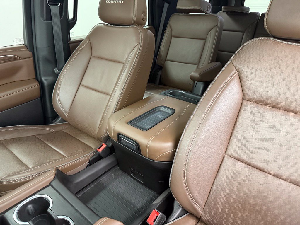 Used 2022 Chevrolet Tahoe High Country RWD image 18