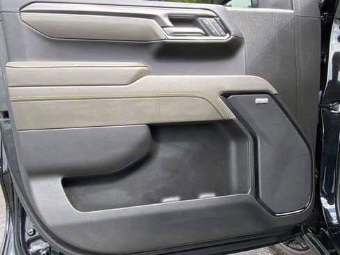 Used 2024 Chevrolet Silverado 1500 ZR2 w/ Technology Package image 21